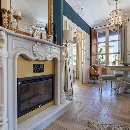 Ch Elvira Luxury Apartment Гранада Экстерьер фото