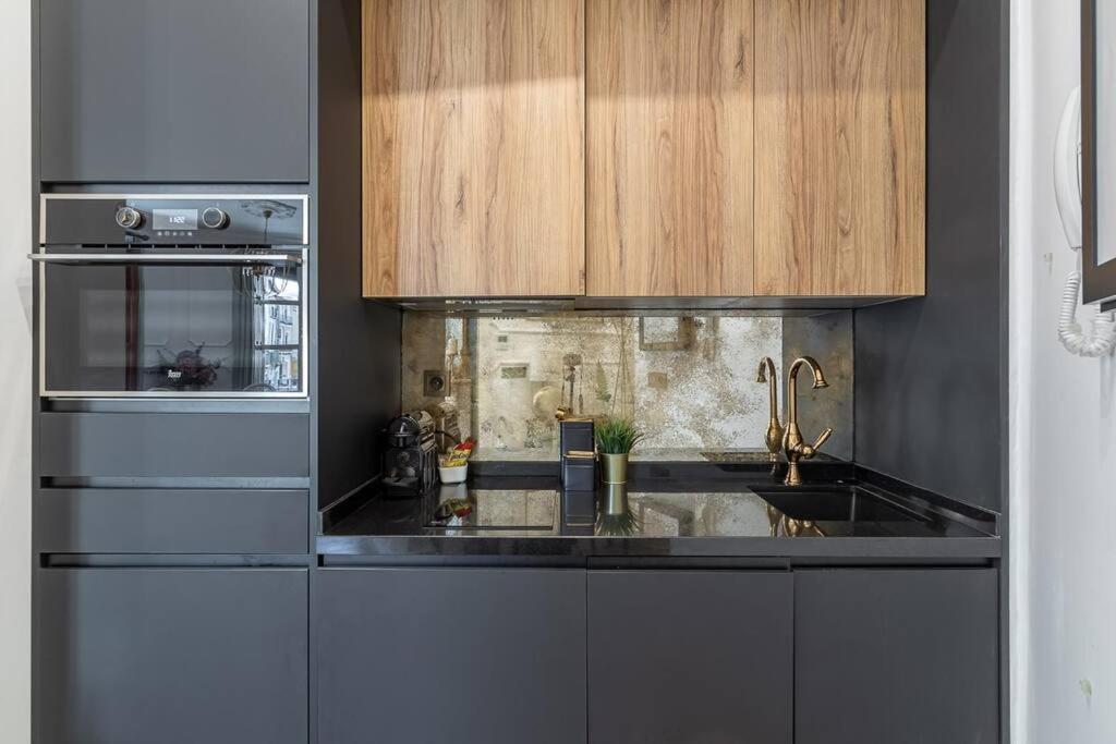 Ch Elvira Luxury Apartment Гранада Экстерьер фото